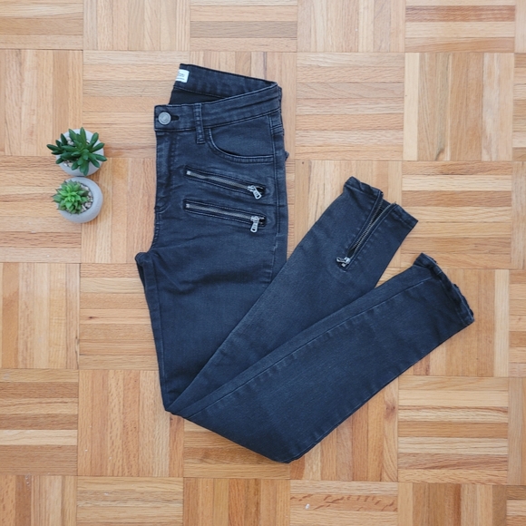 Moto High-Rise Jean - Picture 4 of 4